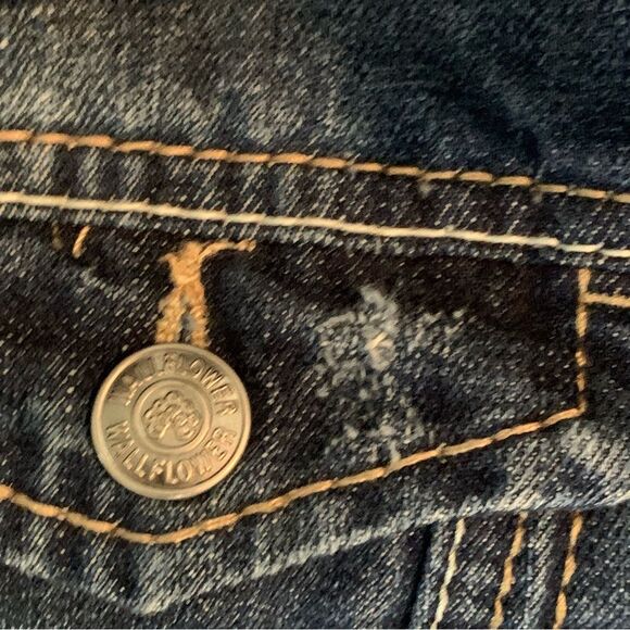 WALLFLOWER JEAN JACKET WOMEN LARGE BLUE DENIM CROP STRIPED KNIT ARM HOOD. - Picture 15 of 15